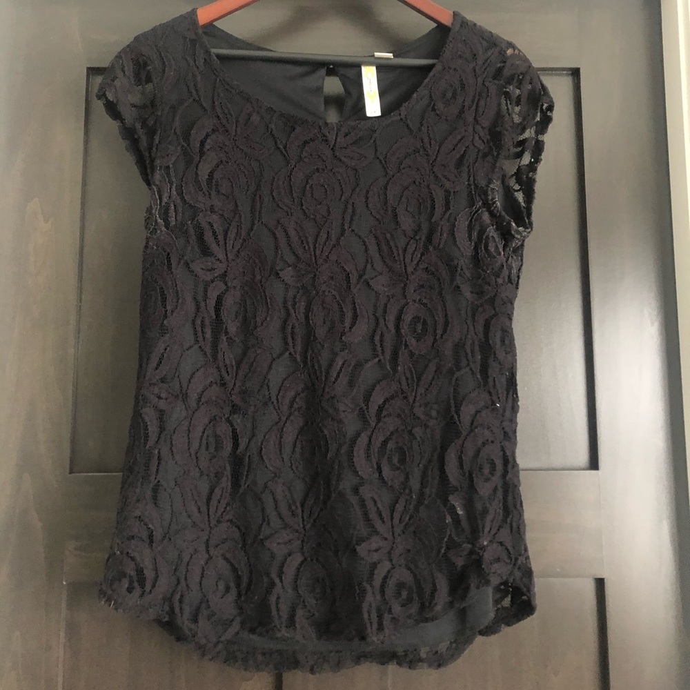 Advia women’s black lace top. Size medium